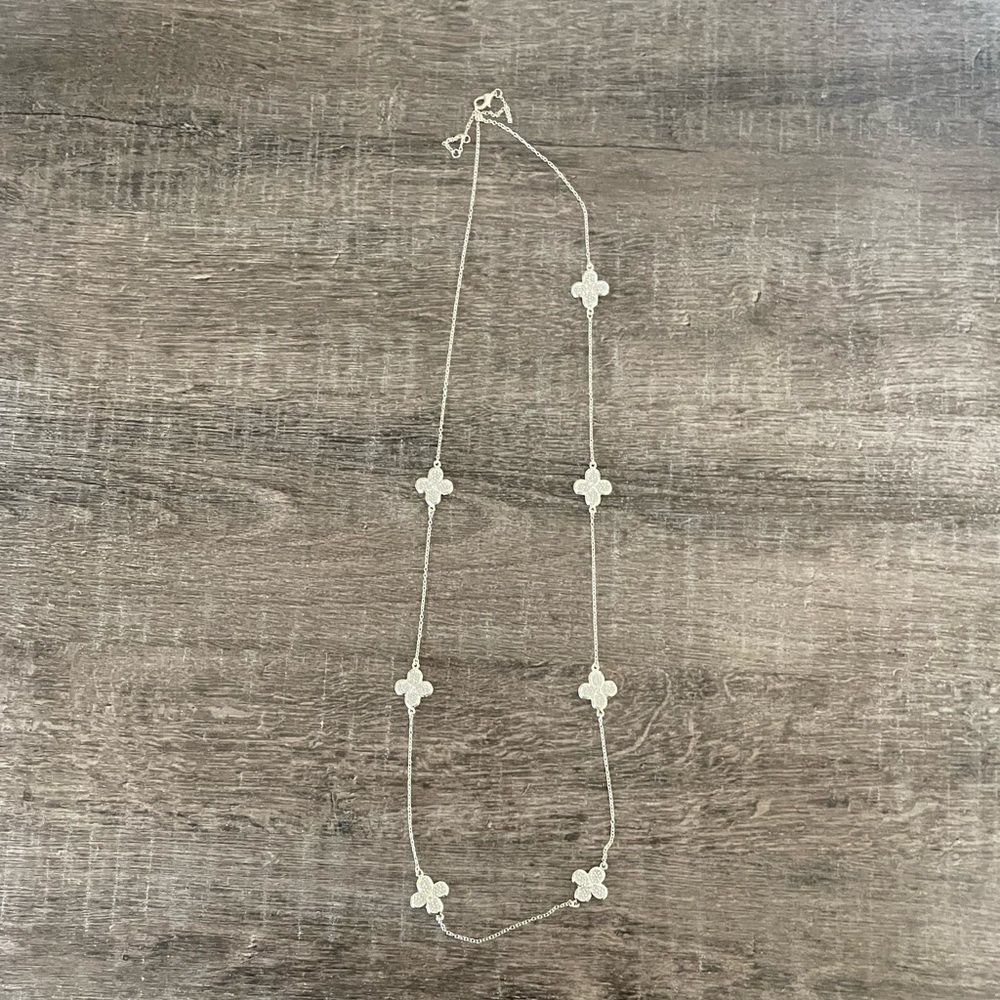 Dainty Gold Pendant Necklace